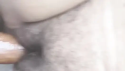 Bhabhi ko Candom laga kar choda