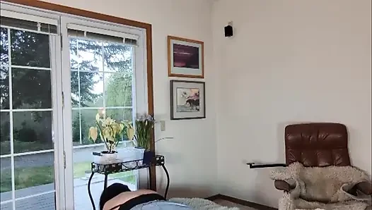 Behaarte muschi, oma tanzt striptease