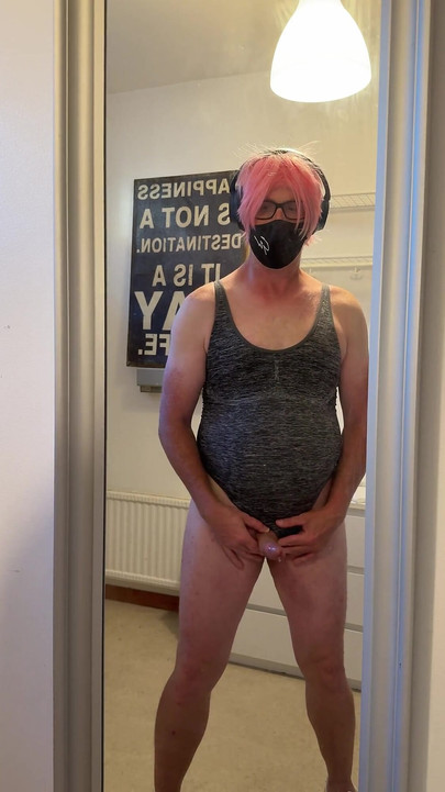 Ogledalo, ogledalo na zidu