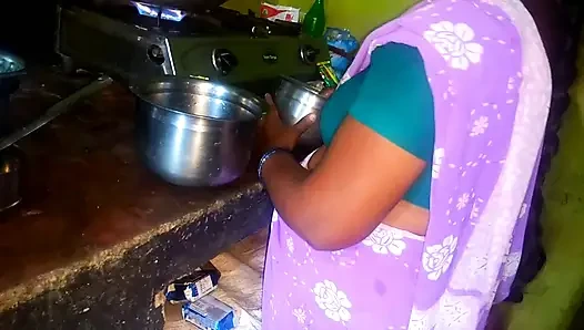Tamilischer lehrer Küchensex mit hasband handjop