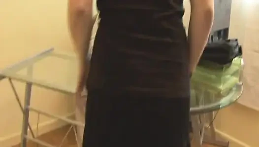 Şaplak atılan sarışın Fransız bebek götünü sert siktiriyor