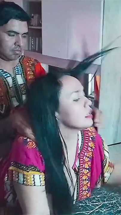 India madrastra follando en la cocina | Clip 1