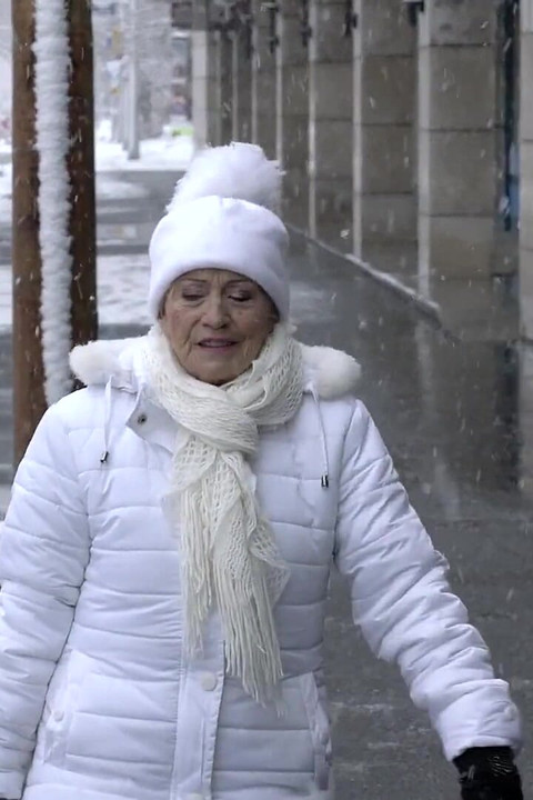 21 Sextreme - érett szépség Malyának forró téli randevúja van kemény fasszal