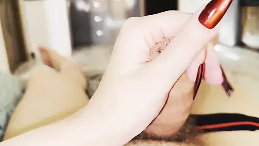 Meine schwiegermutter streichelte meinen Penis, und ich steckte ihn von hinten ein und ließ einen Düsen der Liebe direkt auf ihren Bauch los