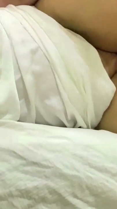 Stepson Is Obsessed With Big Ass And Big Tits Milf Stepmom And She Loves To Make Him Cum Inside Her Pussy Creampie | Clip 1