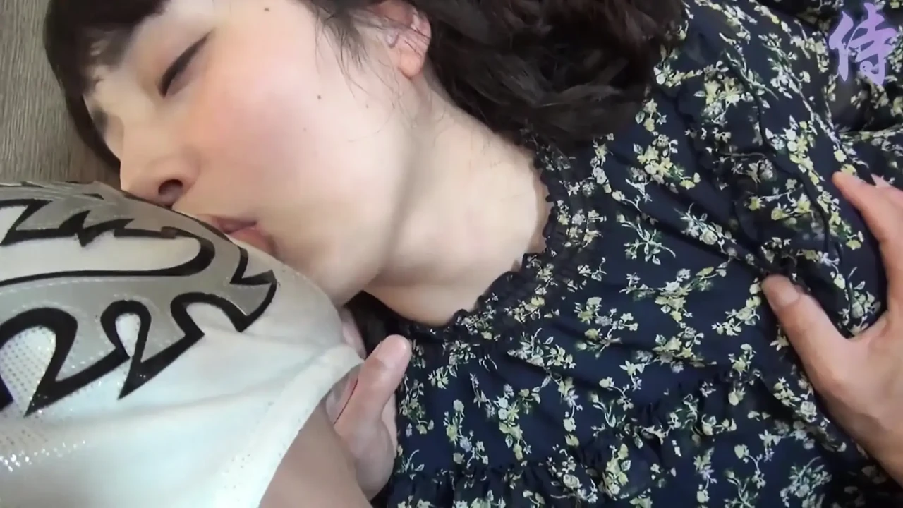 饥渴的亚洲荡妇112