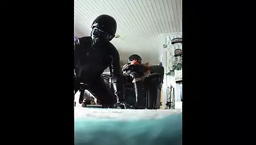 Roxina lastik sikişiyor x