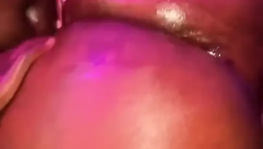 Göt büyük zenci yarağımda zıplıyor
