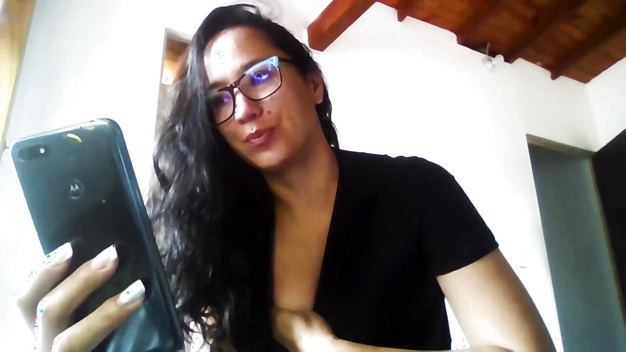 Latin Girl in Public Doing a Erotico Video for Her BF