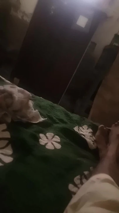 Dasi Hindi girlfriend in Hotel room Indian