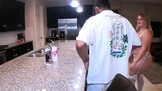 Чья-то жена