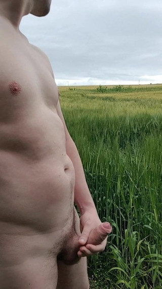 Wanking in the fields