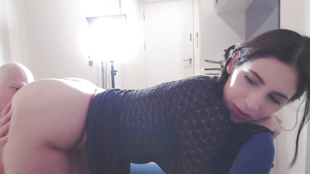 Jasmica, a Beautiful Big-assed Latina, the Hotel Concierge Fucks Me Very Hard