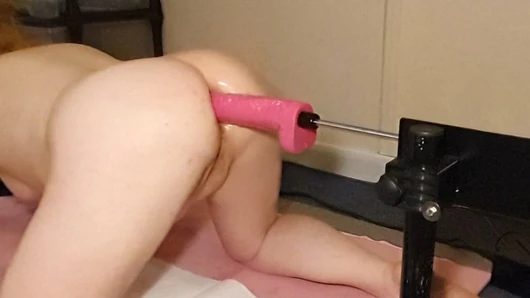 Fucking Machine Anal Dildo Fucking Fun With MILF Lisa