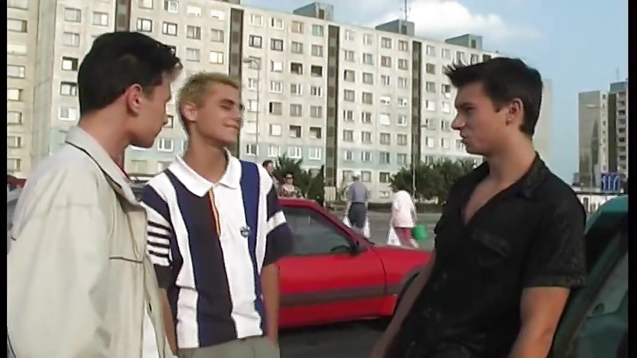 Eager Twinks Take Turns in Steamy Bareback Orgy