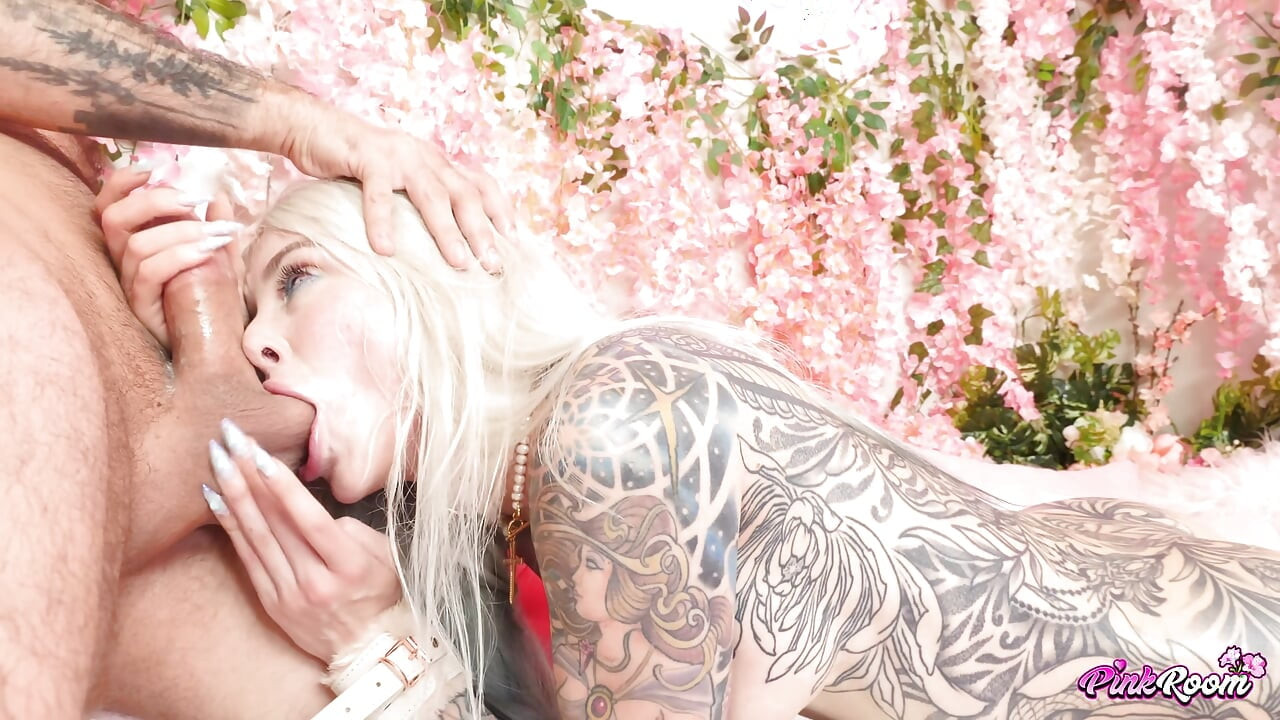 Pink Room Ep.23: Submissive Kasara Wood Rims, Sucks and Fucks