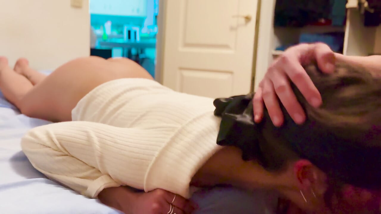My Married Neighbor Begged Me to Fuck Her While Her Husband Was Away