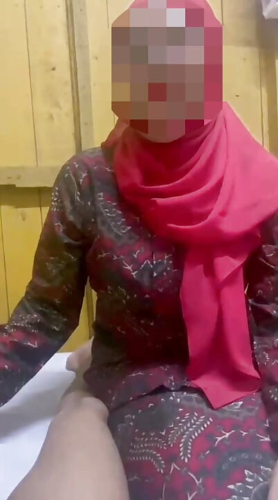 Awek Melayu pijpbeurt