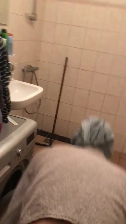 nude shower