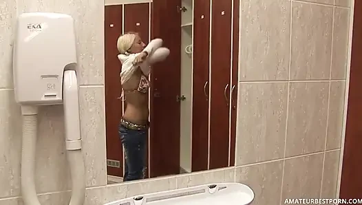 Sollte echt sein, spa, aber mein stiefvater entscheidet sich, mich hart zu ficken