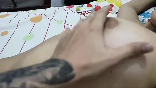 Мой университетский учитель хотел, чтобы я трахну ее, чтобы не подвести предмет