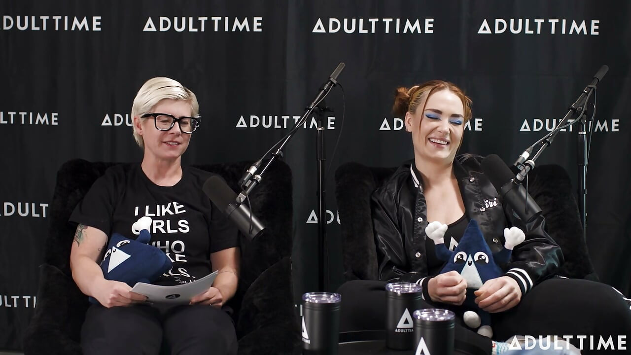 Codi Vore & Siri Dahl Vorarephilia, Edge Masters, & Breast Reductions | the Adult Time Podcast