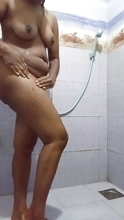 Awek Sri Lanka mandi