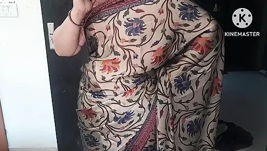 Schneidermeister fickt hartes sexy bhabhi in Hindi Audio