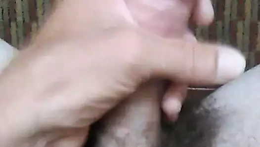 Yarak fışkıran kremsi döl