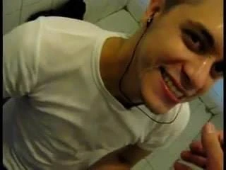 Semen en la cara