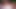 小さなベイブが太いペニスを口と膣に入れる4K