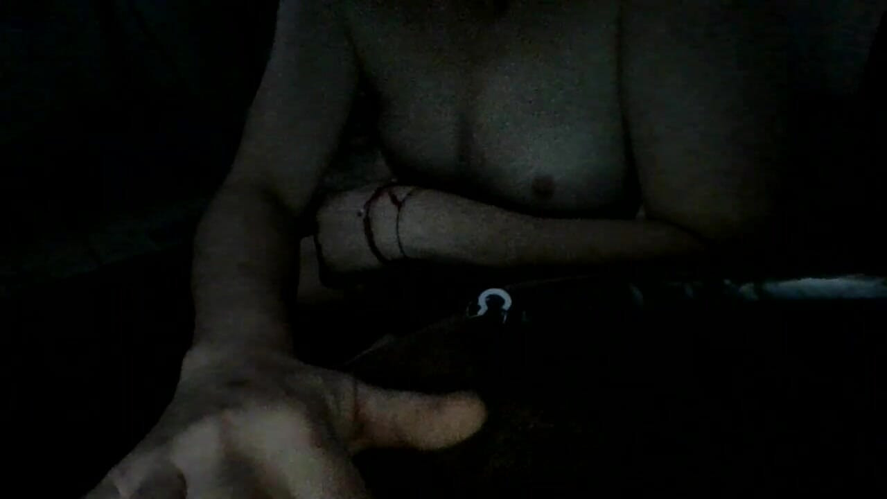 Napaljeni goli trenutak