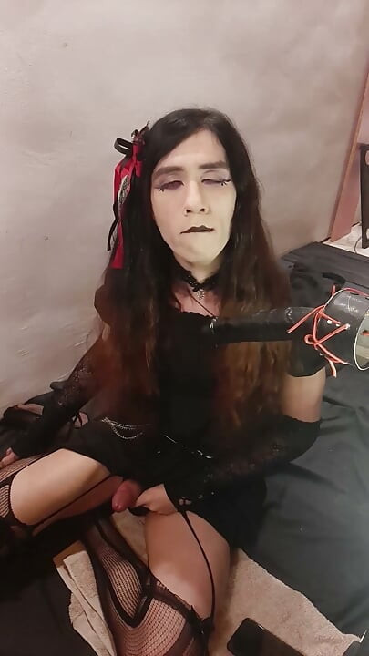 你的哥特女孩Frind喜欢深喉