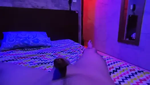 Venezolanerin mit dickem macht in ihrem ersten casting