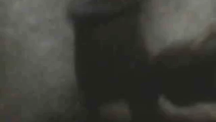 Seksi bir adamın mastürbasyon videosu.