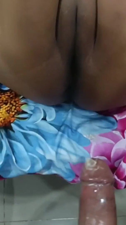 Chachi ki moti phudi | Clip 1