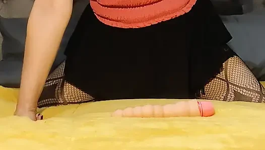 Büyük beyaz poposu olgun bir Latin kızın yatak itirafları, büyük göğüsleri ve pembe vajinası