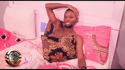 Lezbiyen ilk kez sert bir yarak alıyor ve döl yutuyor