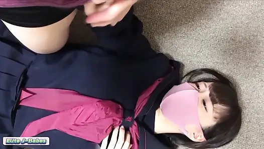 Yetişkin kız arkadaş derine alınıyor, kontrolünü hızlı kaybediyor, ham ısı zirveleri, derin dölleme bitirişi!