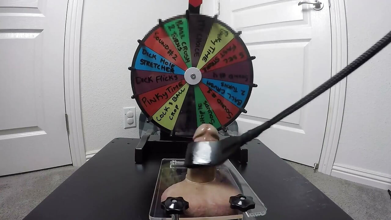My Stepmom Plays Roulette with My Dick and Squeezes Out All the Juices