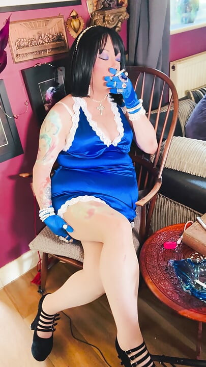 Tina Snua Chain Smokes 2 Cork Cigarettes In Satin With Gloves & Jewellery! - British Mature Smoking Smoker