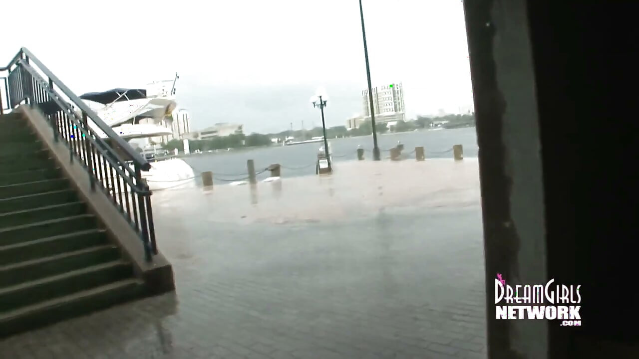 Two hot girls flash tampa in the rain