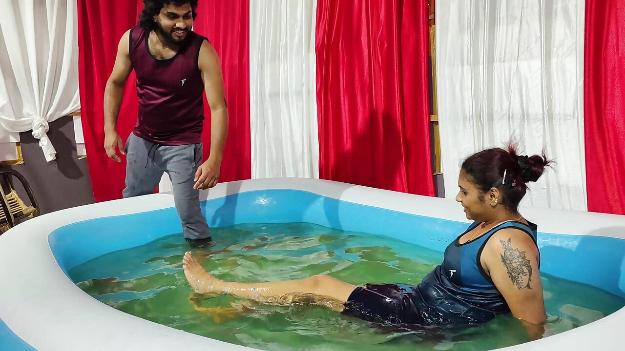 Pool romance with lip lock