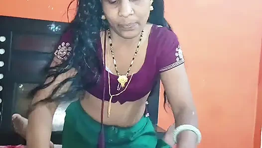 bhabhi blowjob deep throat style and then that sitting that only she knows ended in cumshot inside the pussy