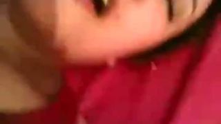 Une femme arabe égyptienne se fait baiser et parle sale
