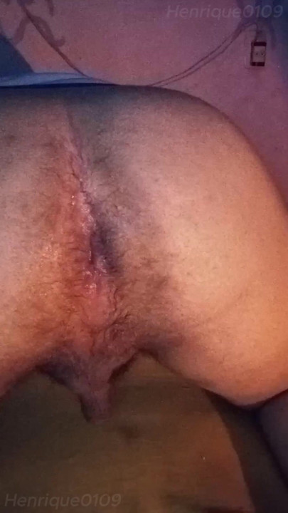 Me opening my ass until it was broken in part 2 | Clip 1