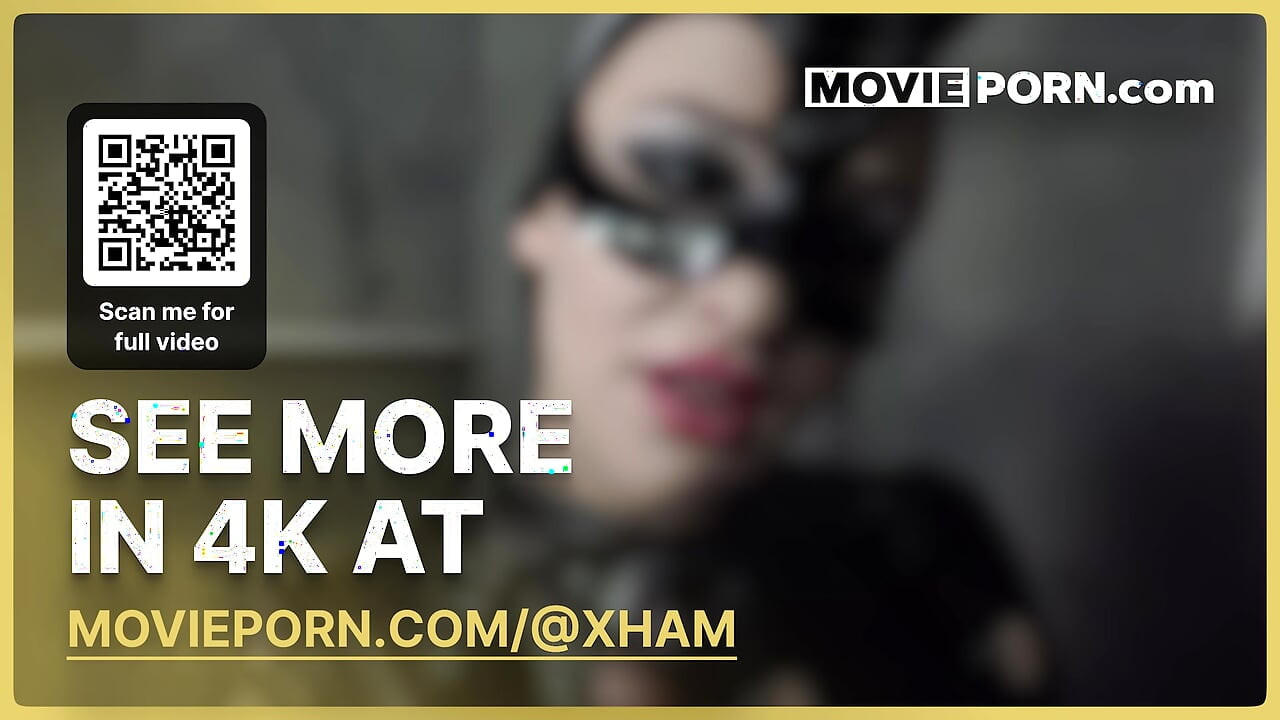 Catwoman on the Prowl (Movie Porn)