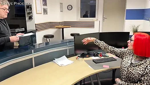 Patronun Kıçını Mahvettin, Işin Için Ne Yapmazsın!