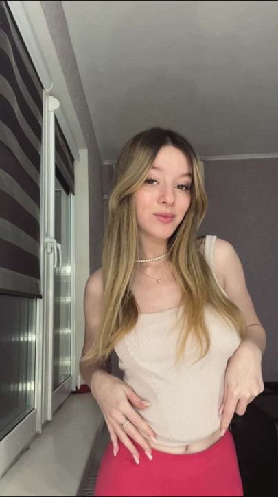 Posso ser sua garota? ❤️