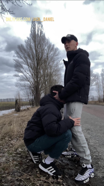 Epic moment from "OUTDOOR GAY SUCKING"